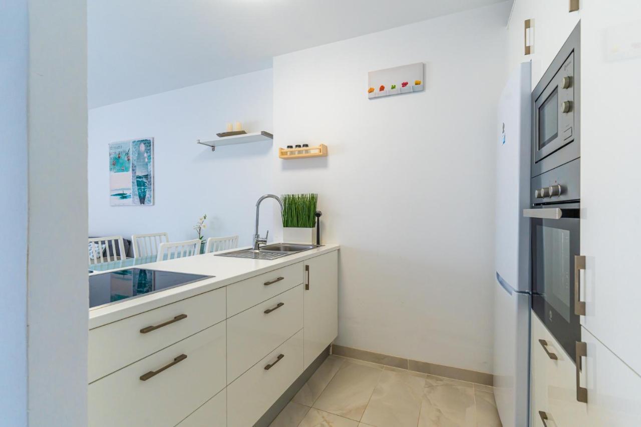 Modern 2-Bedroom Apartment With Stunning View Costa Adeje  Eksteriør billede